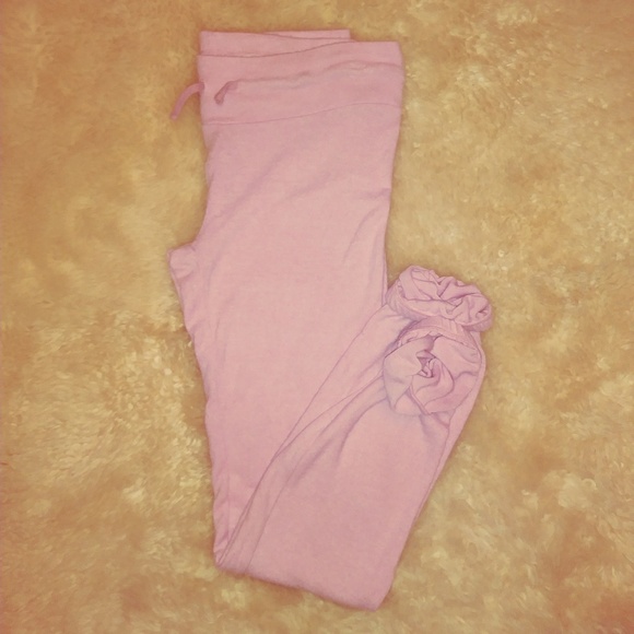 NWOT Wildfox Basic Jogger Sweatpants in Pink - Picture 1 of 6
